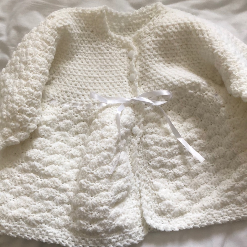 New hand knit sweater